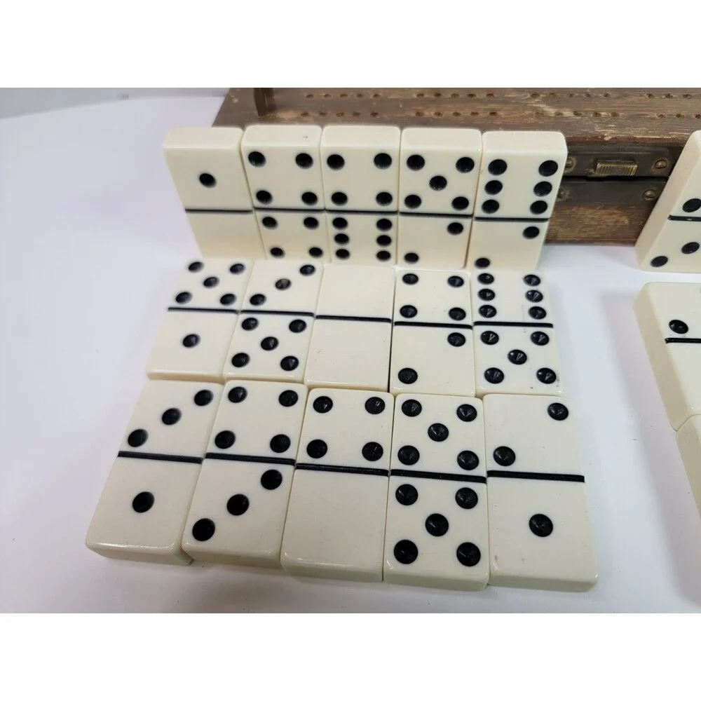 Vintage Wooden Cribbage Board Domino Set w/ Storage Box Pegs 28 Dominoes